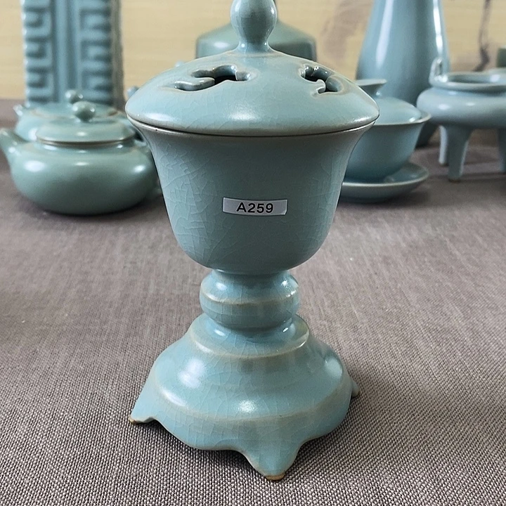 瓷片琴炉一一一一一一暇