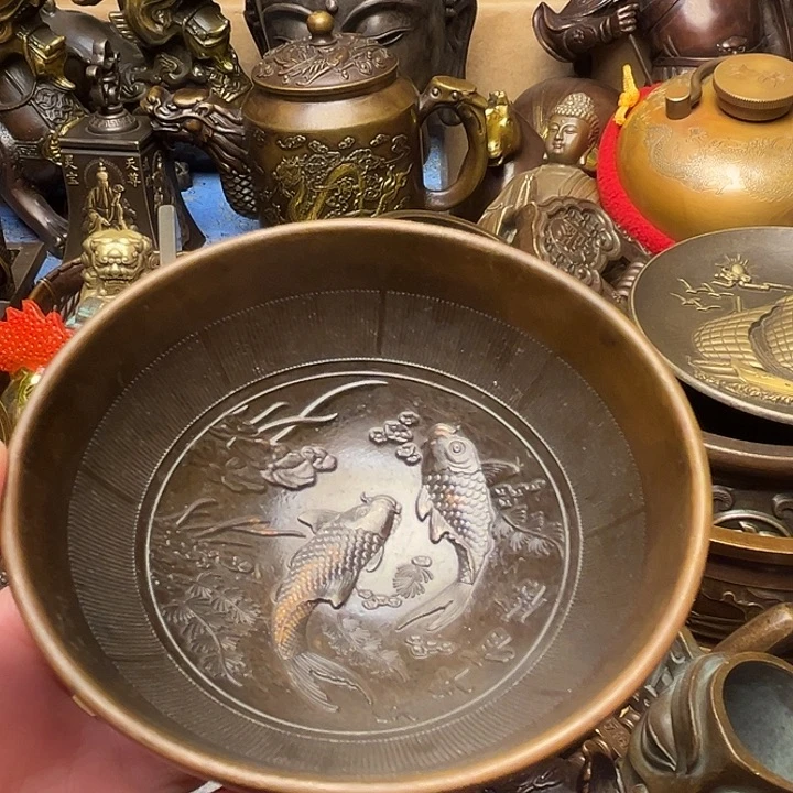 精美铜器批发档口