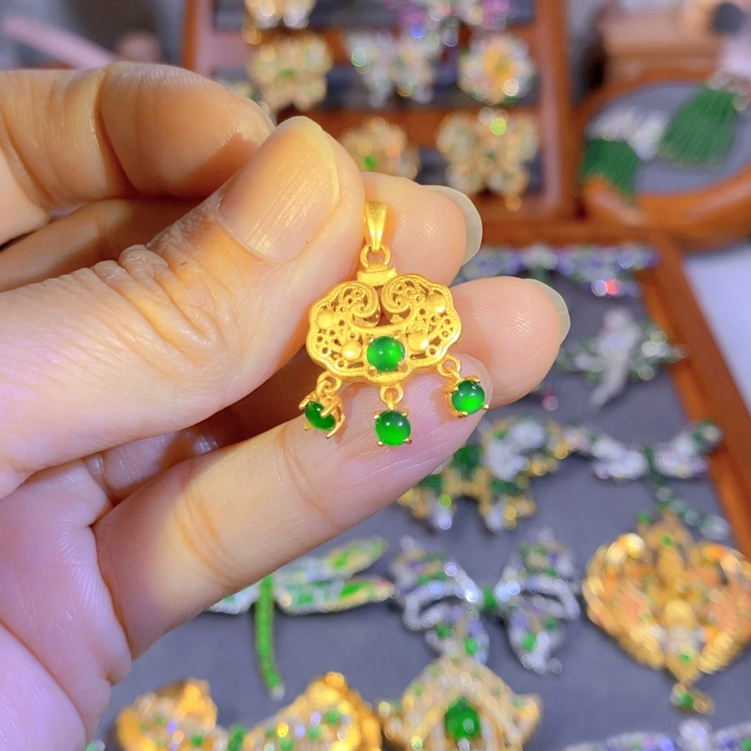 颈饰银S925镶嵌翡翠