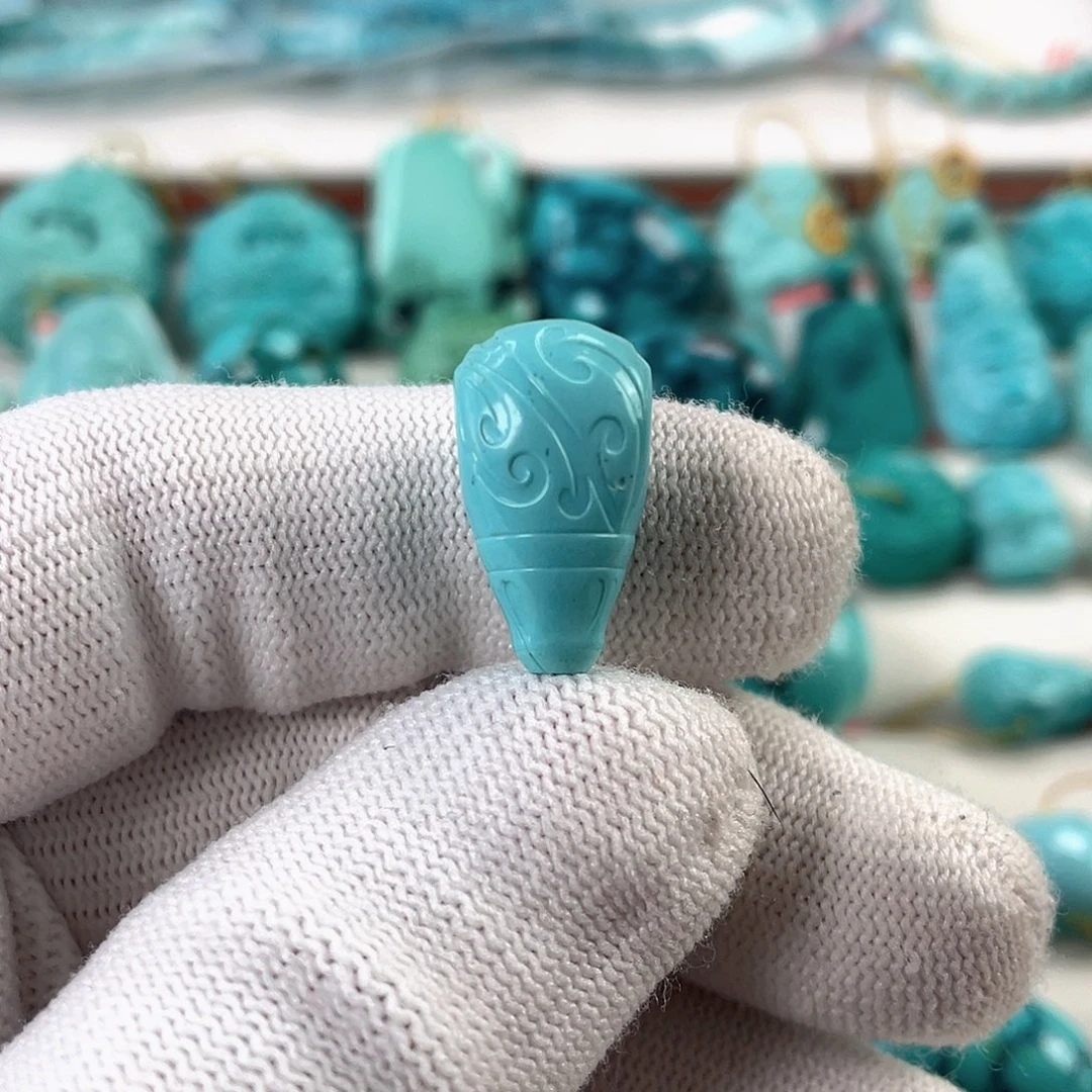 绿松石未镶嵌车挂对孔11.5