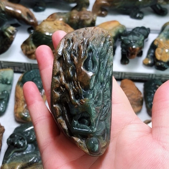 岫岩河磨玉（透闪石质玉）把件未镶嵌