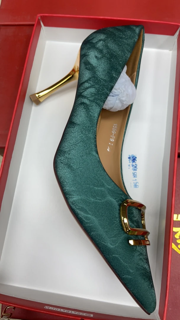 时尚潮流休闲高跟单鞋1559