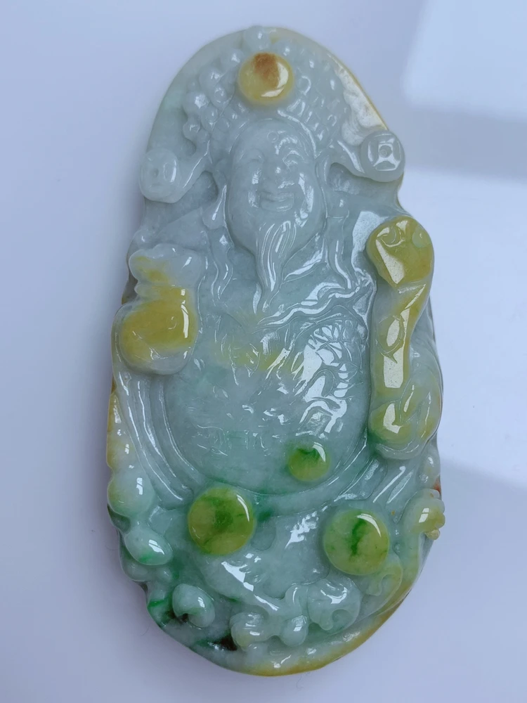 翡翠三彩黄加绿财爷吊坠一件