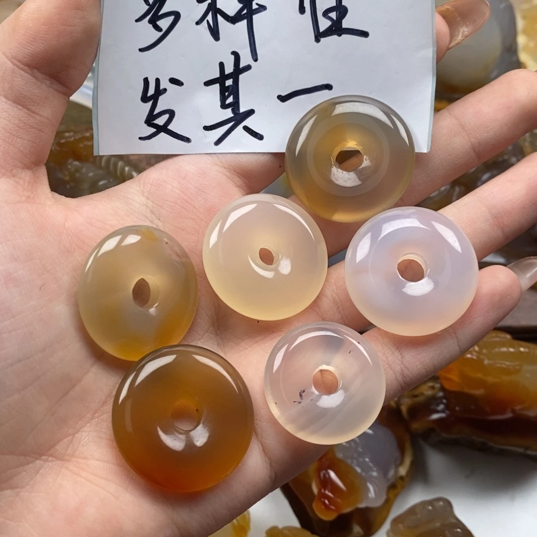 玛瑙/玉髓未镶嵌颈饰