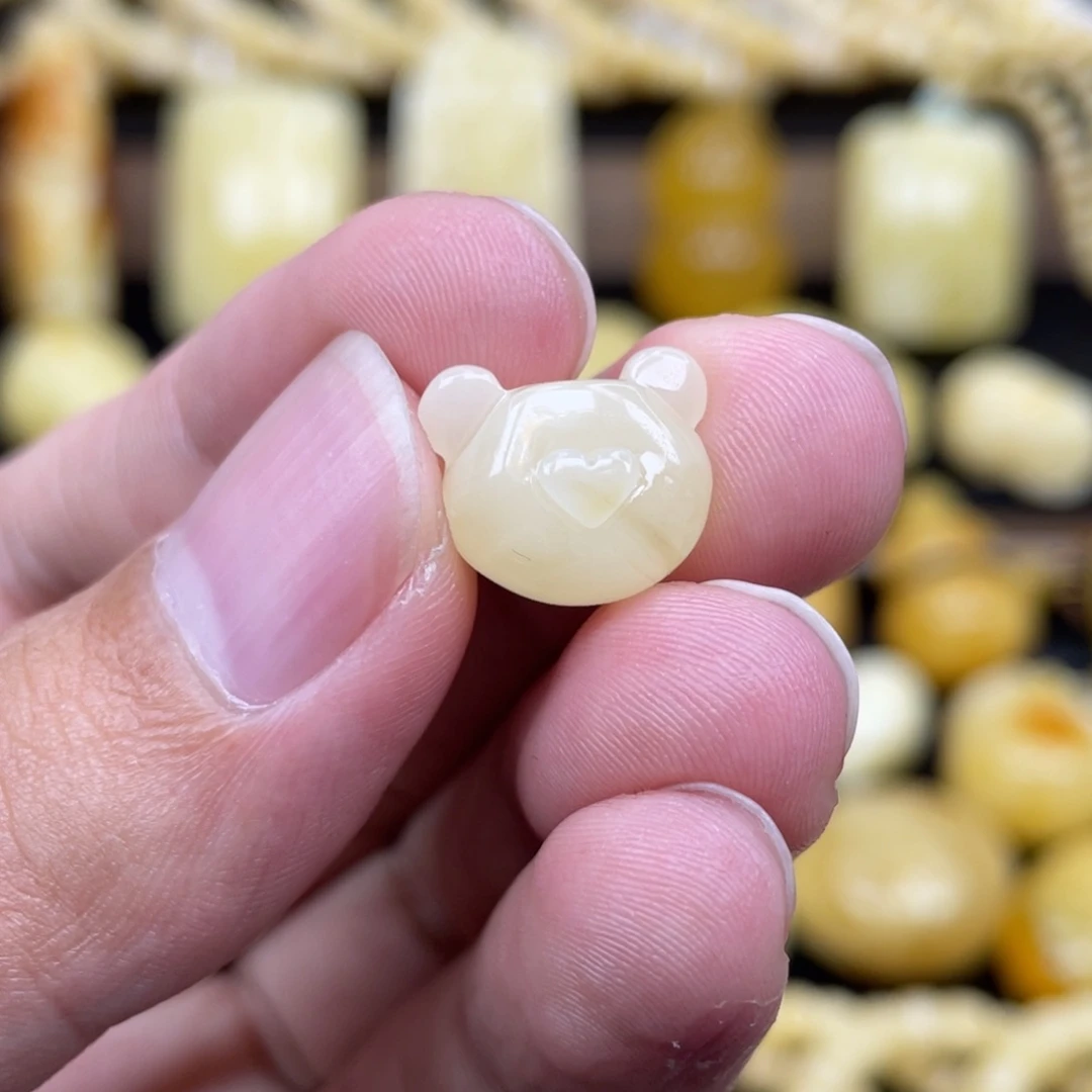 琥珀未镶嵌裸石琥珀蜜蜡