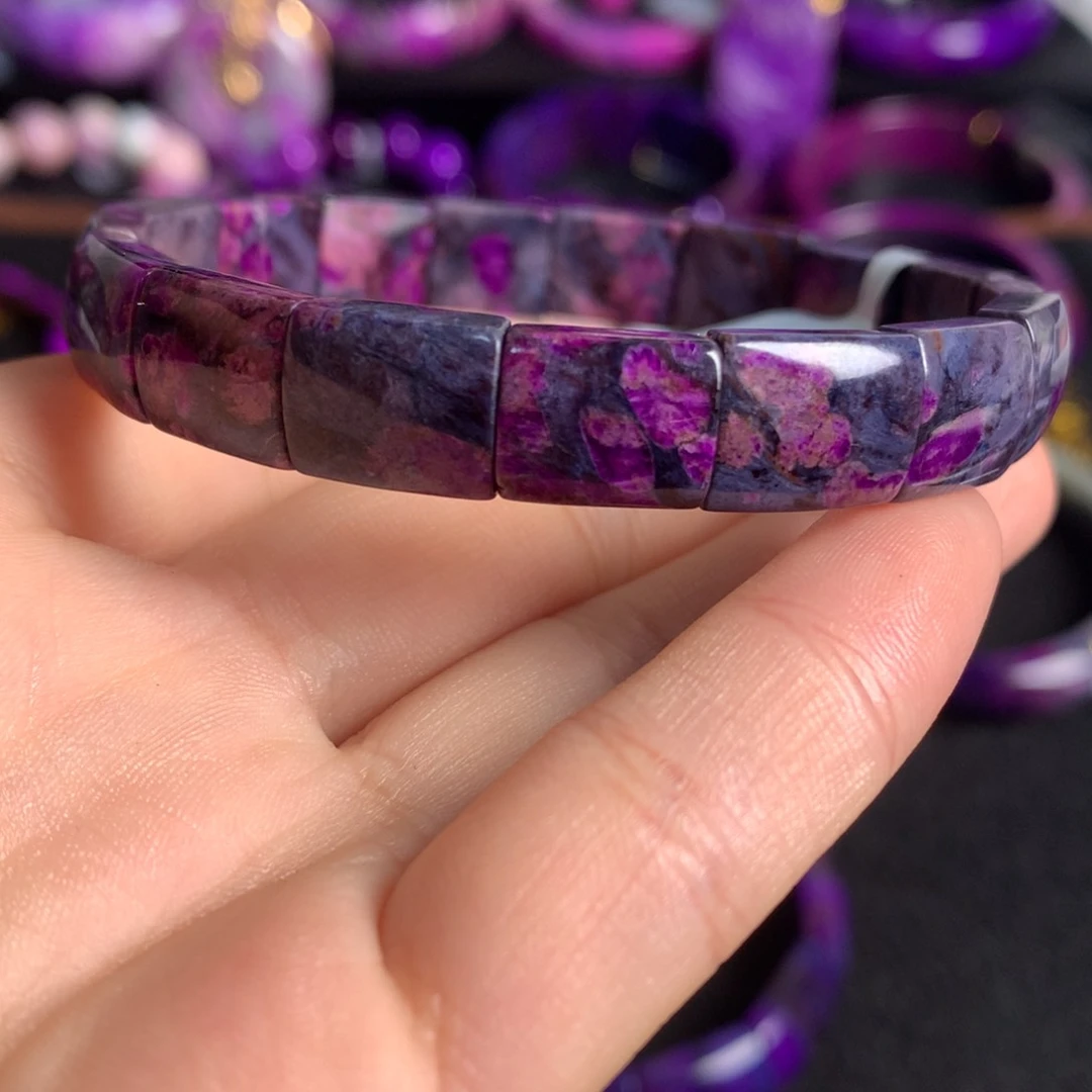 苏纪石（舒俱来）未镶嵌桃红樱花手排