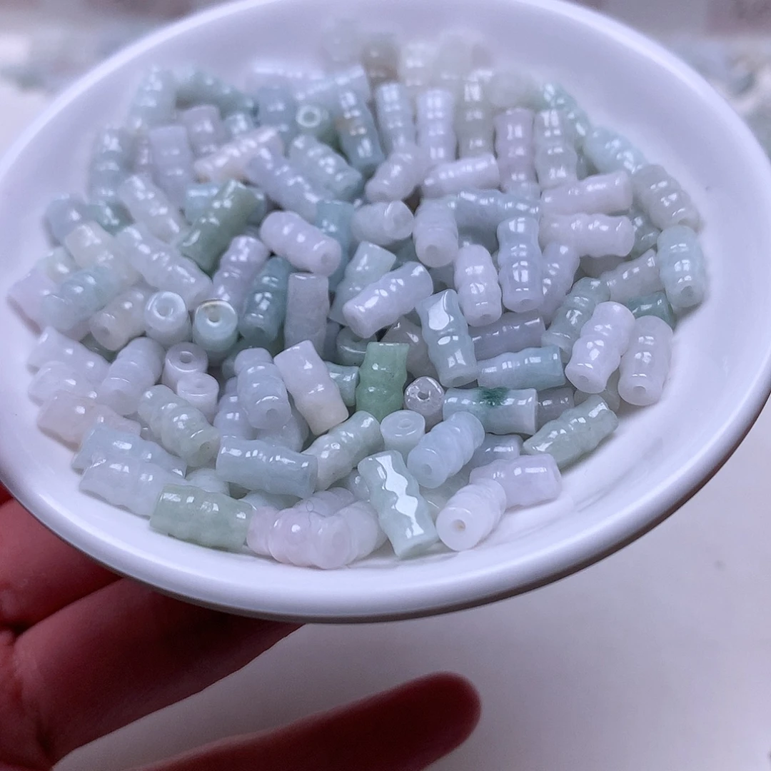 翡翠散珠翡翠竹节卡9➕30颗