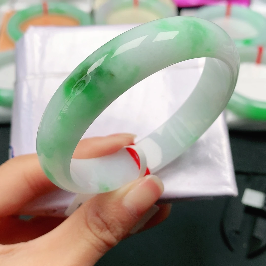 翡翠手镯未镶嵌天然翡翠手镯55