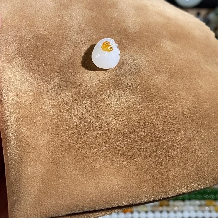 和田玉颈饰未镶嵌小*麦