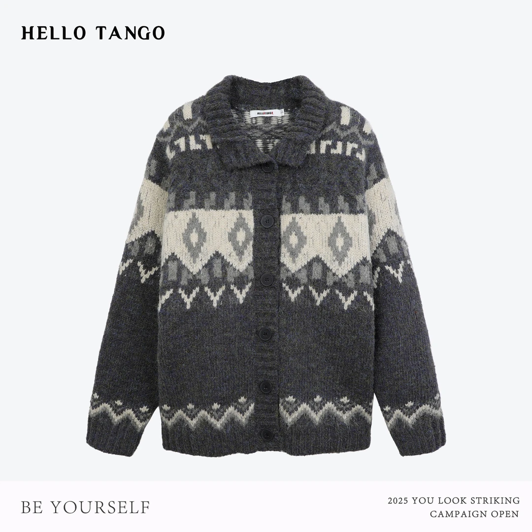 HELLOTANGO《北欧境遇》秋冬复古撞色提花立领休闲毛衣开衫8362#