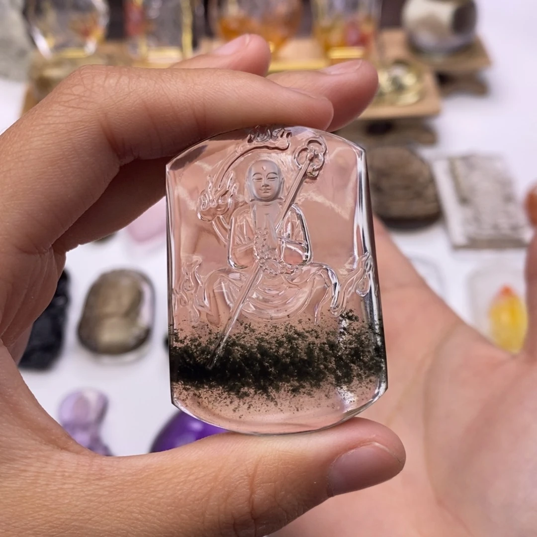 未镶嵌颈饰水晶往**风定制