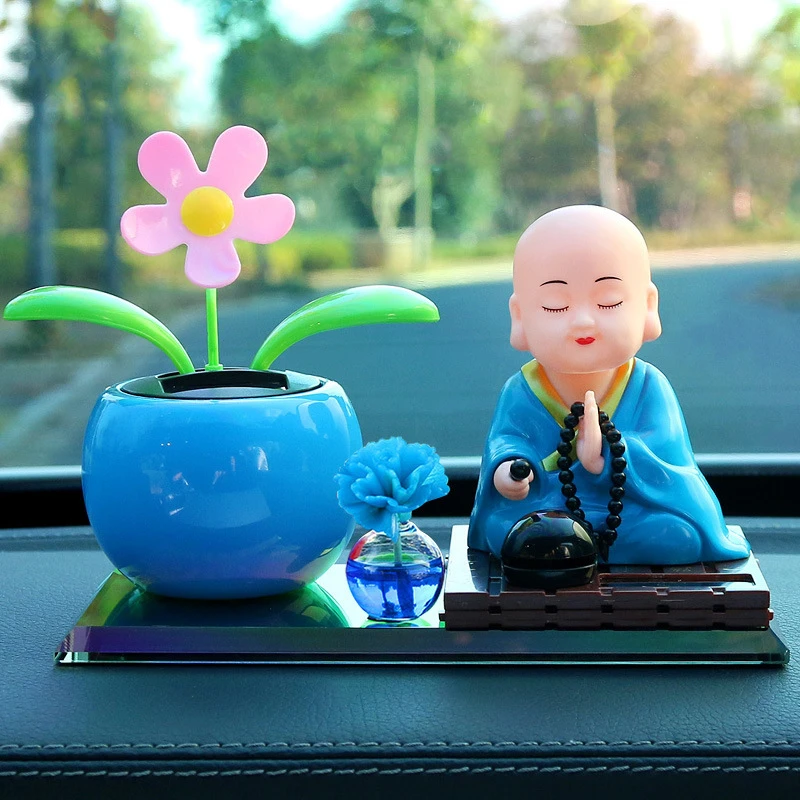 太阳能摇头公仔车内香水车载摆件座车载用装饰品摇松佛小和尚创意