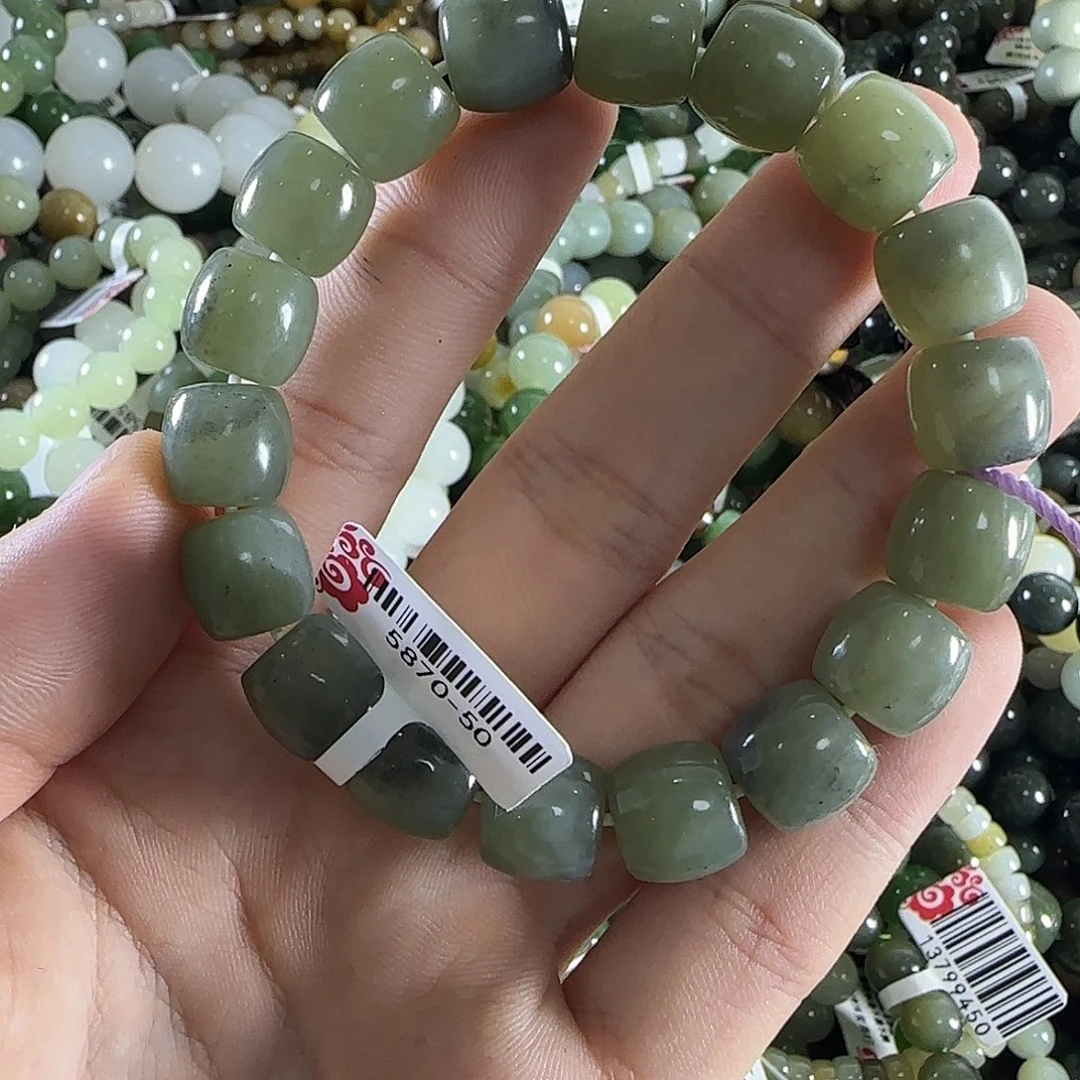 和田玉手链未镶嵌72