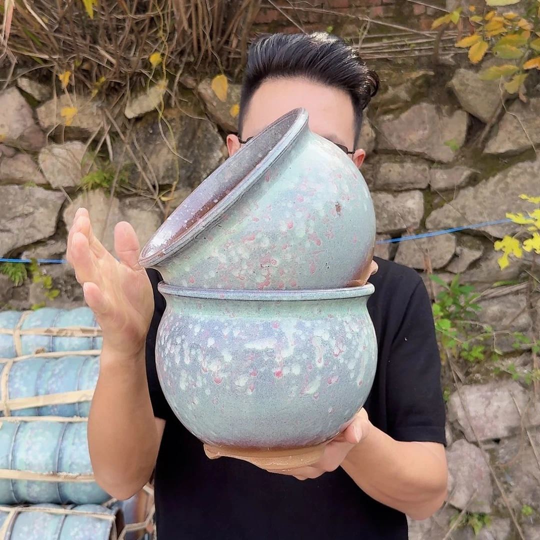 紫砂花盆口20高17（两个拼脚脚绿瑕