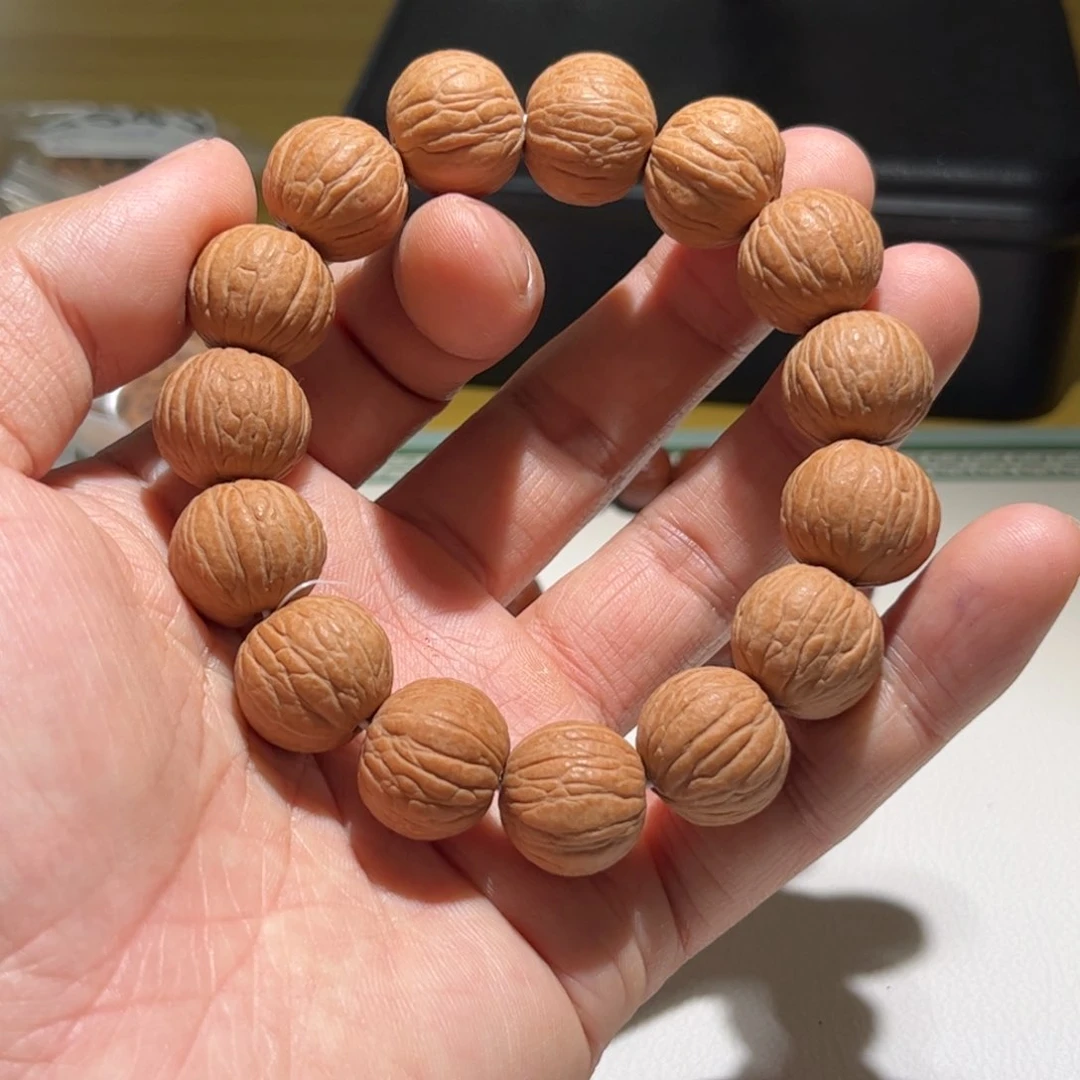 猴头核桃吊坠手串