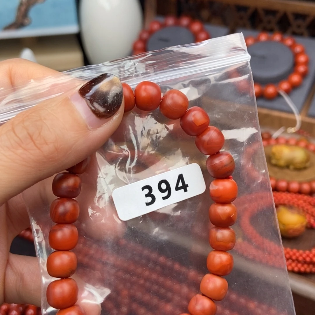 南红玛瑙未镶嵌手链