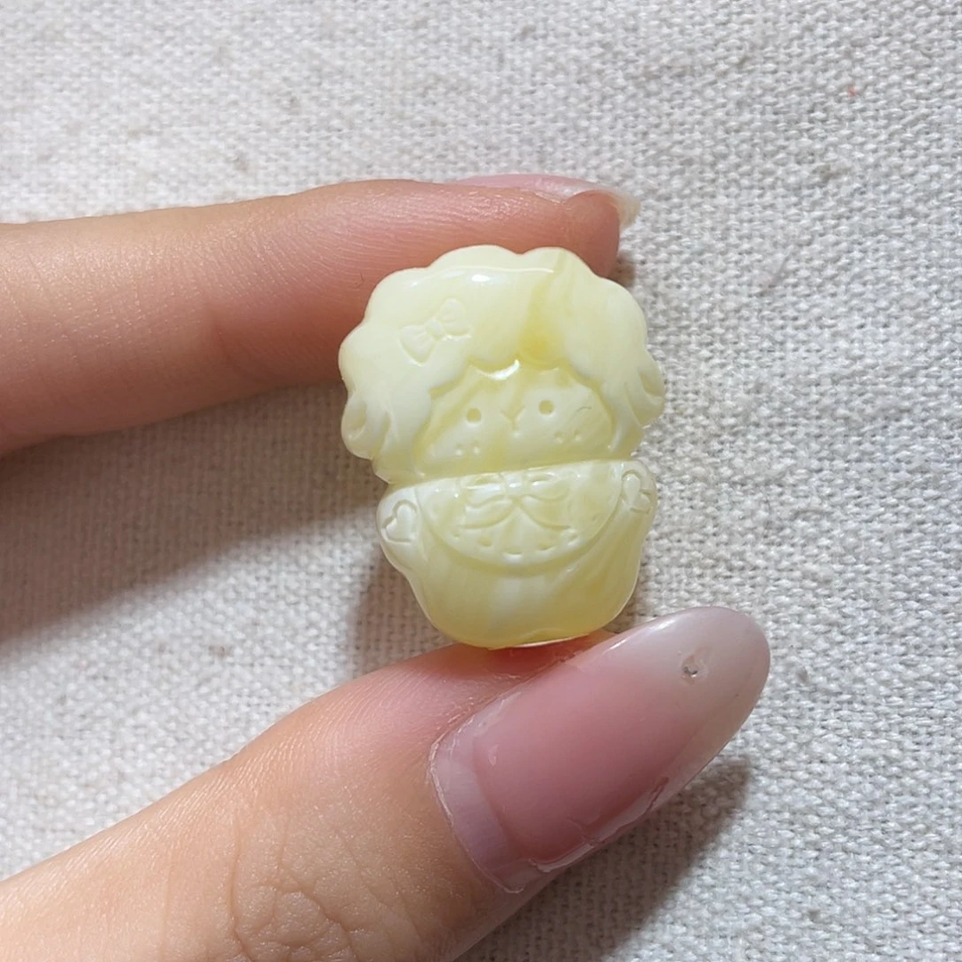 琥珀未镶嵌珠宝奇石小羊