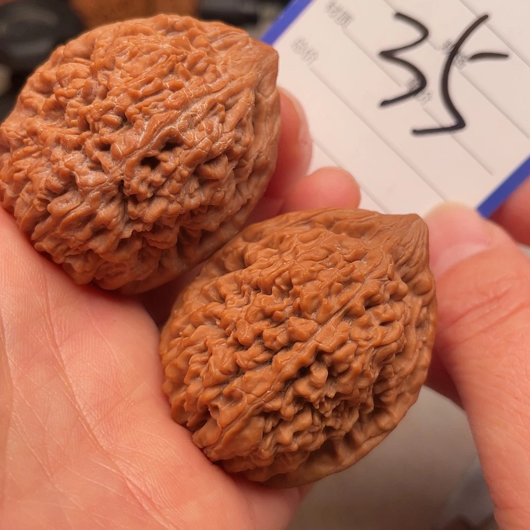 文玩核桃吊坠大蒜头37尺