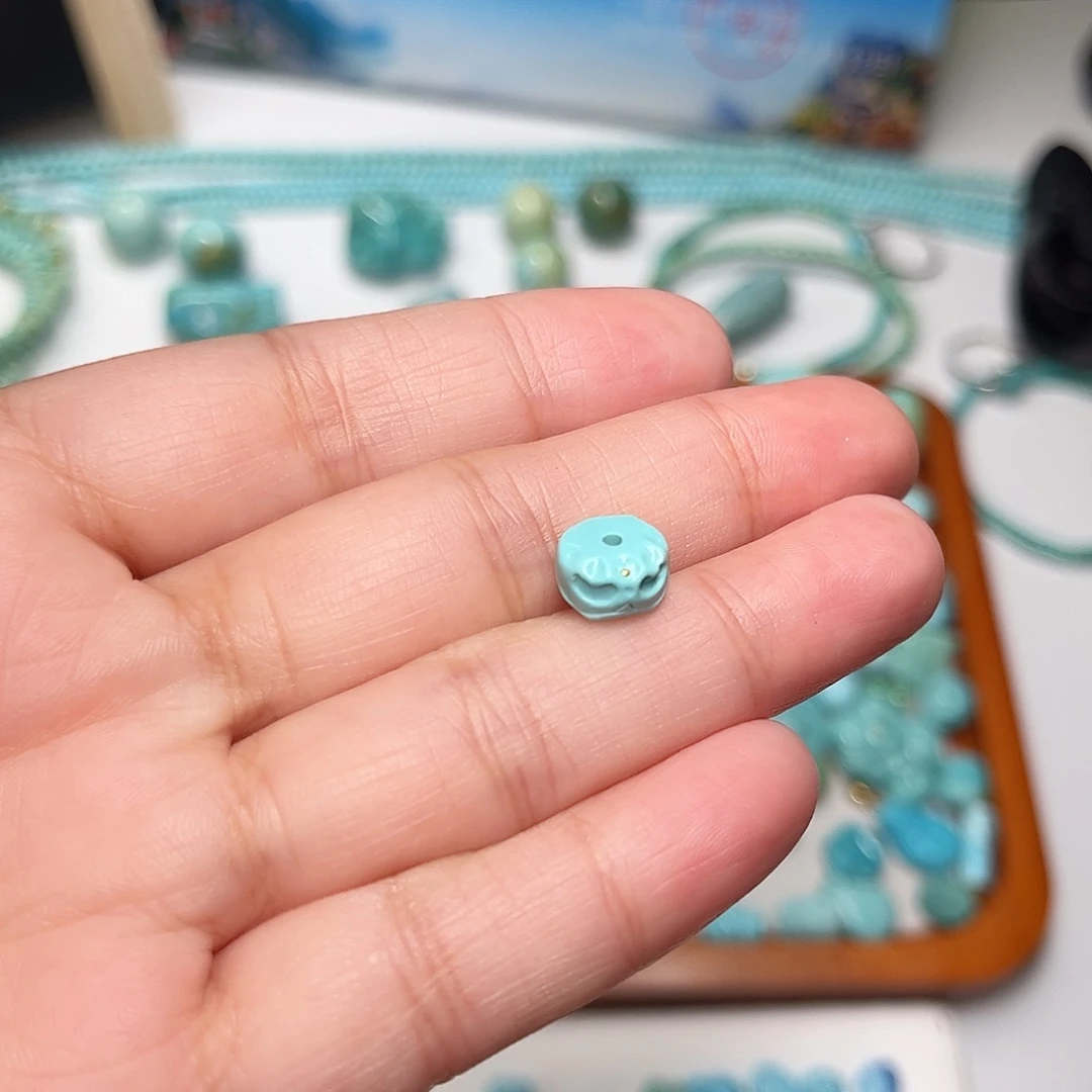 绿松石未镶嵌珠宝半成品