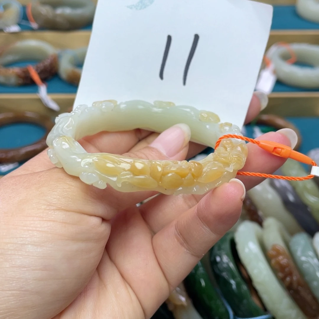未镶嵌手镯和田玉圈口52+