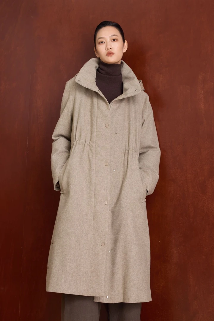 ANYUMO/安妤茉冬季88129收腰羊毛白鹅绒大衣羽绒服通勤简约精致女