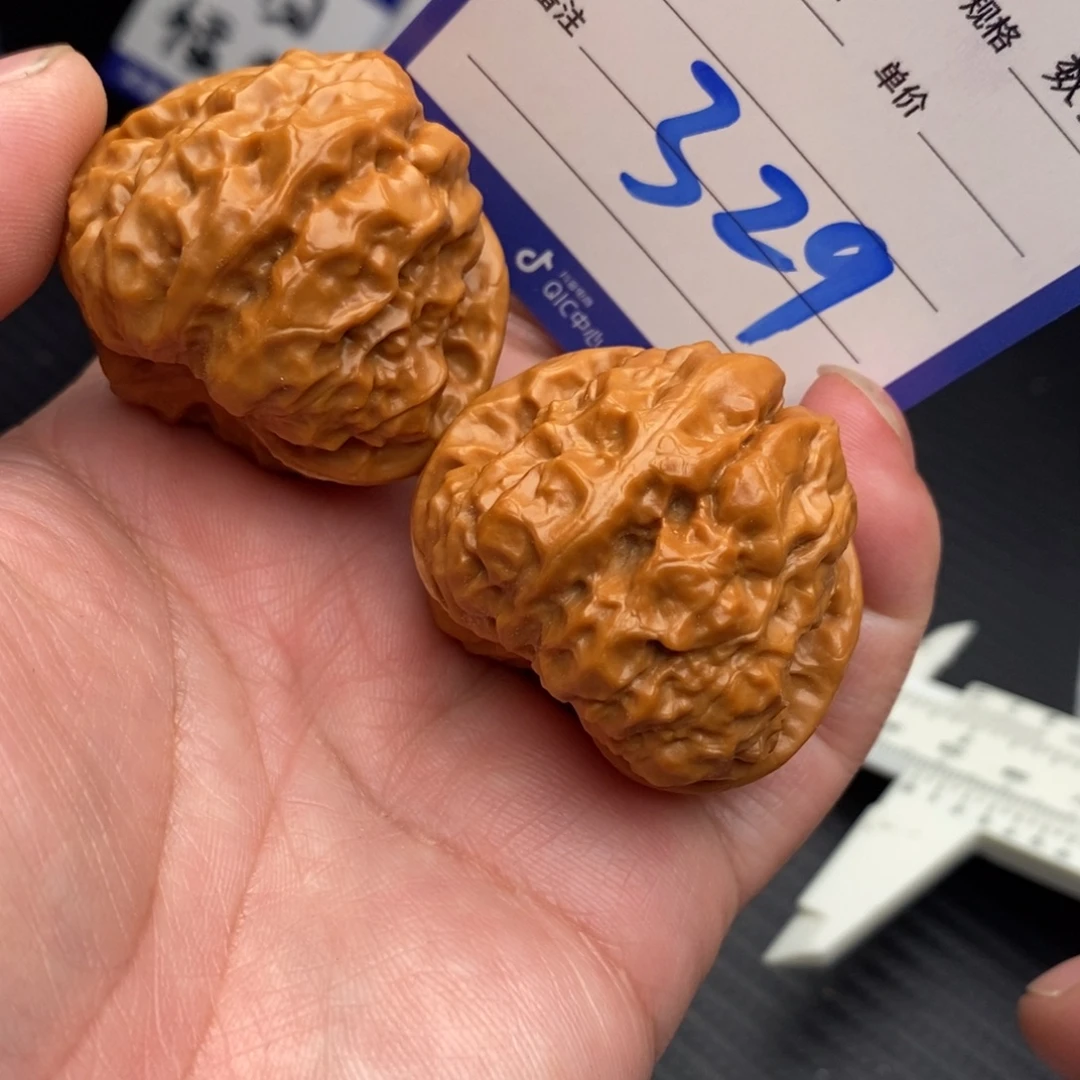 把件桃核蛤蟆40四开背