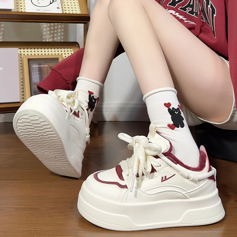 回力酒红色加绒女鞋冬季新款小白鞋子女爆款百搭保暖厚底二棉鞋女