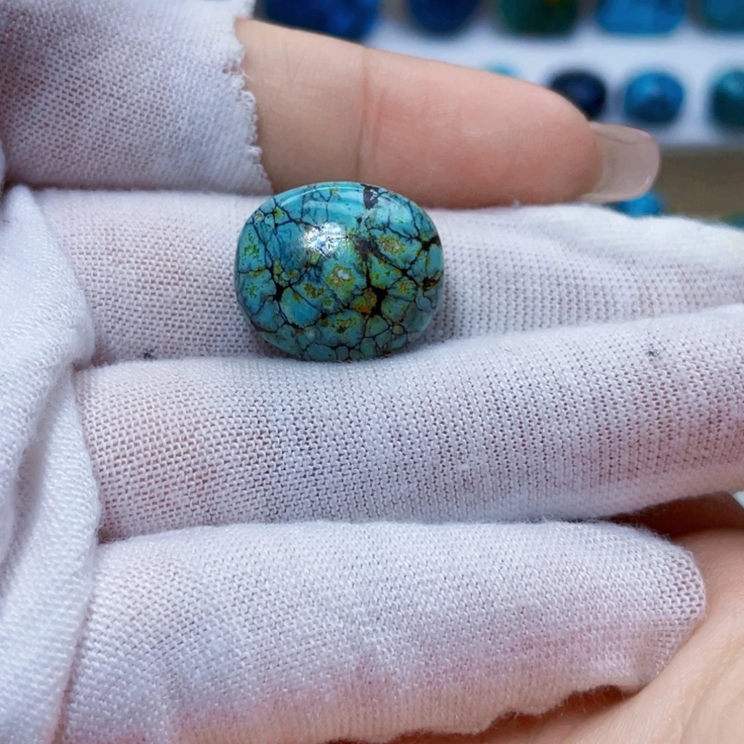 绿松石未镶嵌饰品