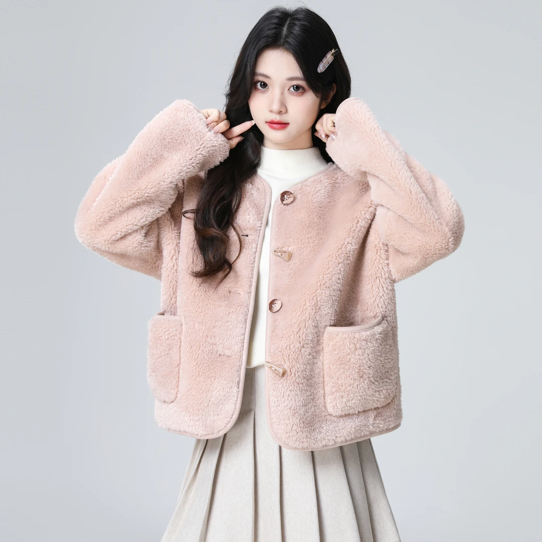 粉色皮毛一体羊羔毛外套女2025冬新款小香风宽松加绒加厚保暖上衣