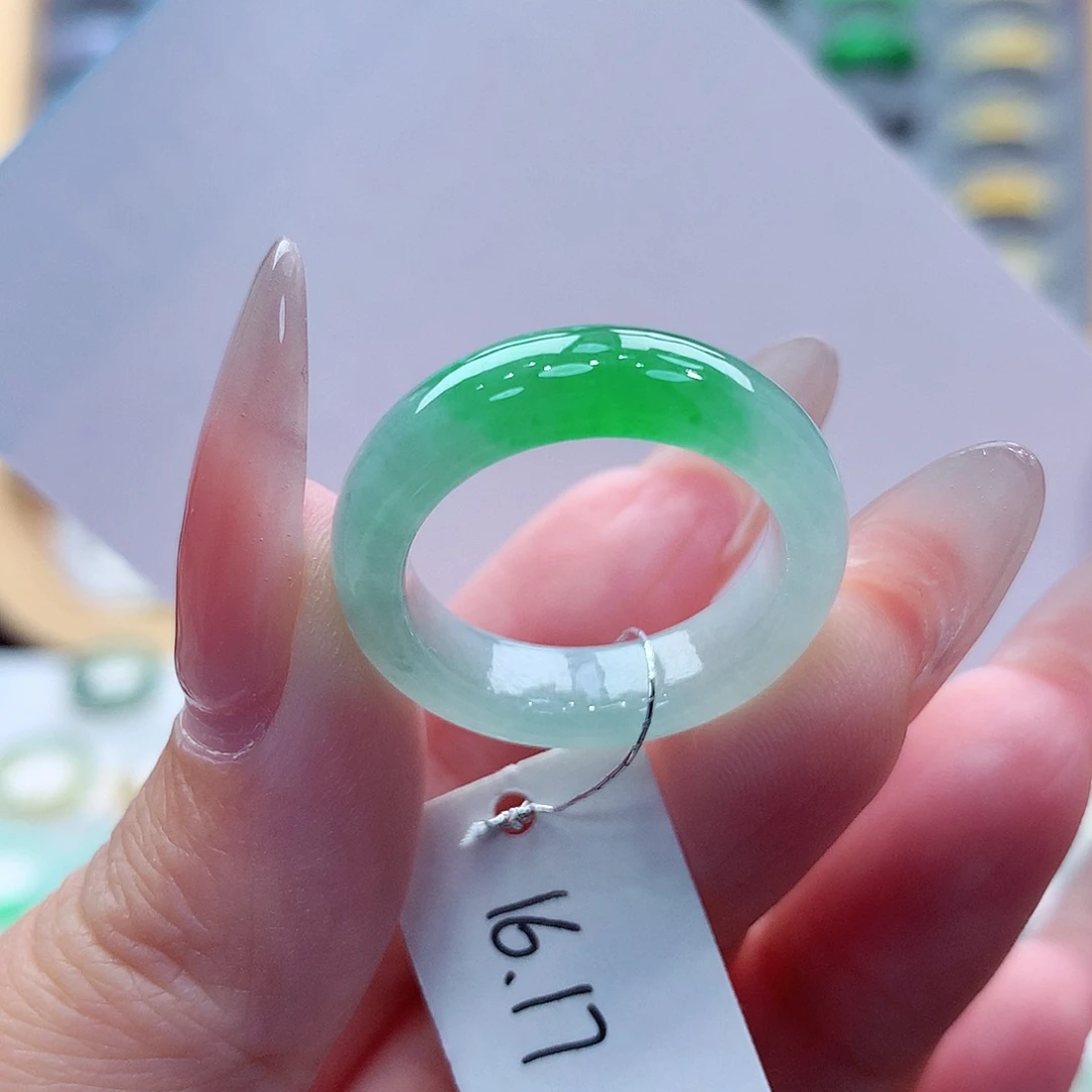 翡翠未镶嵌戒指缅甸A货