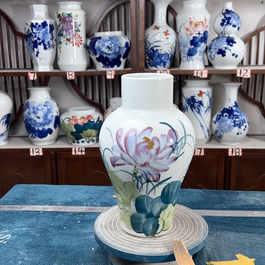 摆件景德镇陶瓷直紫荷