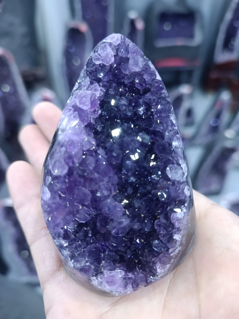 巴西乌拉圭紫水晶摆件