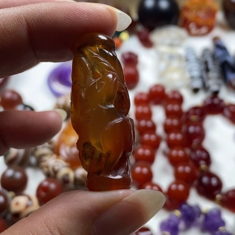 玛瑙/玉髓挂件未镶嵌