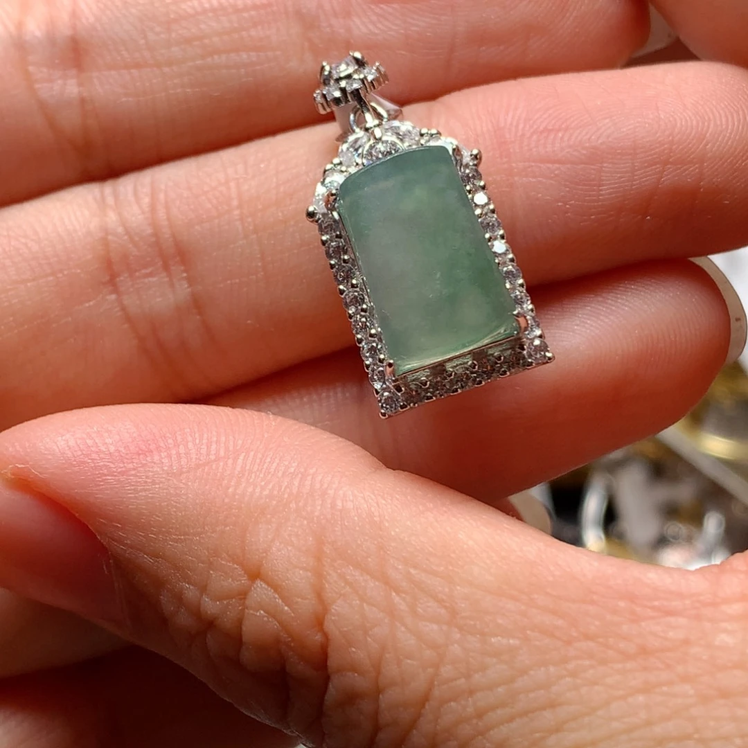 翡翠戒指银S925镶嵌天然翡翠吊坠