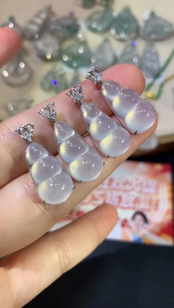 翡翠豆子吊坠-18k金-SS216-ZH|CXQ21