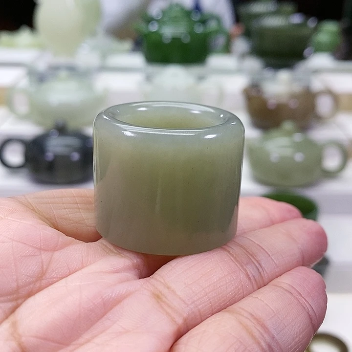 未镶嵌和田玉挂件阜****司