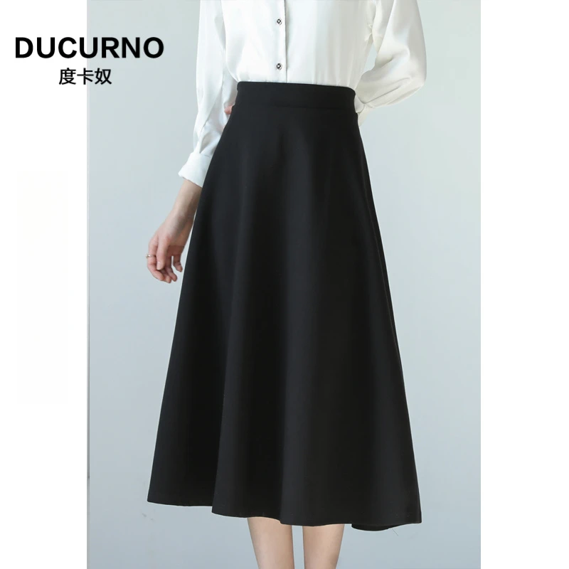 黑色宽松气质a字显瘦半身裙2025新款女秋季中长款百褶垂感大摆裙