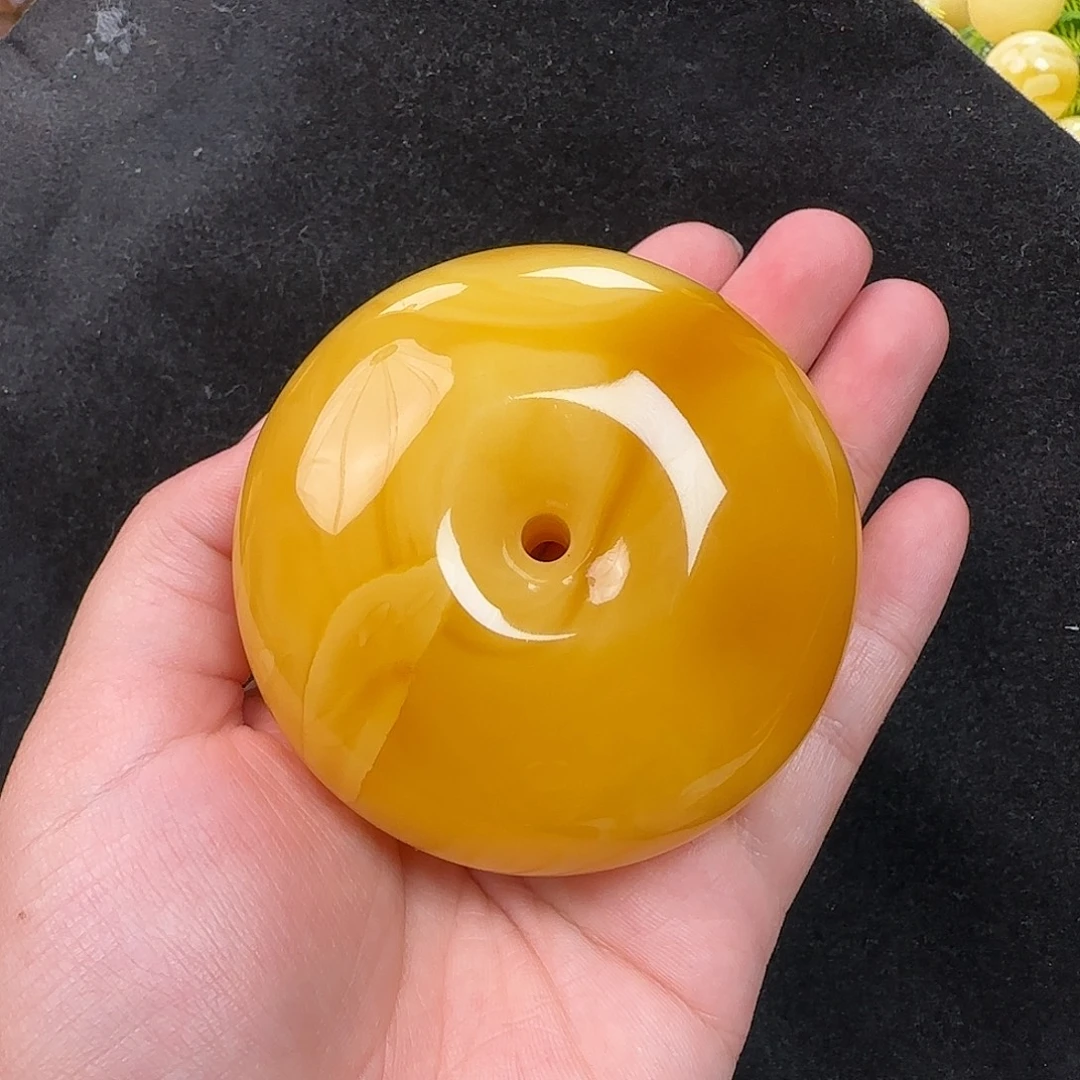 蜜蜡未镶嵌珠宝奇石