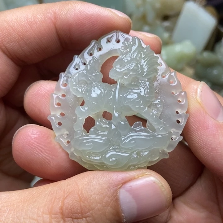 和田玉未镶嵌挂件