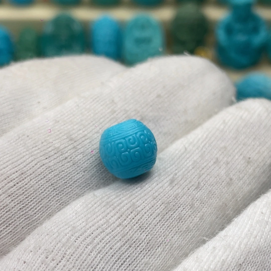 绿松石未镶嵌颈饰卡10