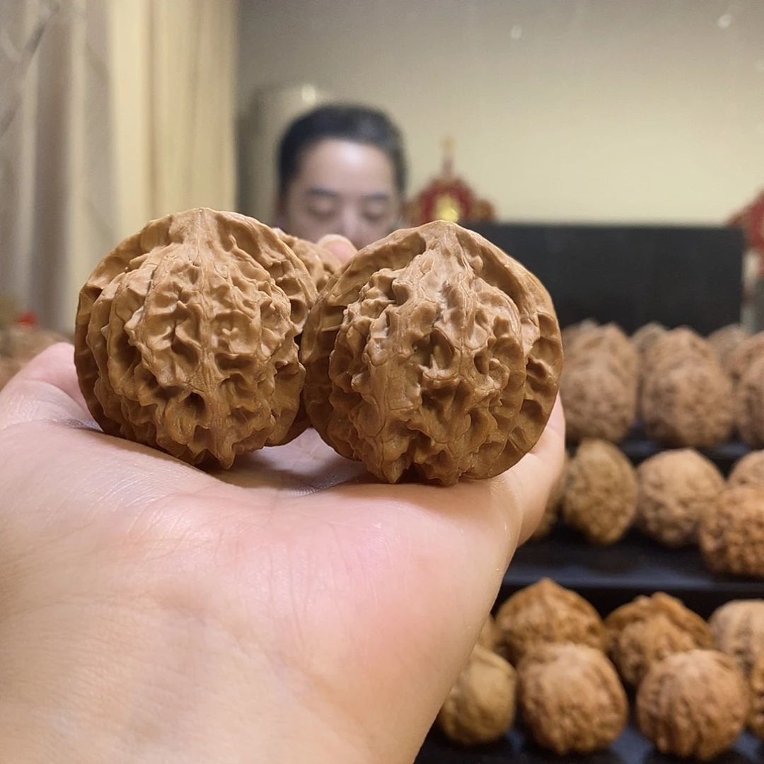 把件文玩核桃紫*凤凰台，苹果园尖有伤