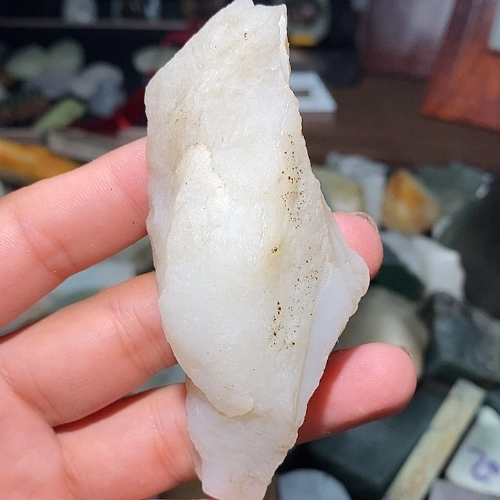 和田玉未镶嵌珠宝奇石