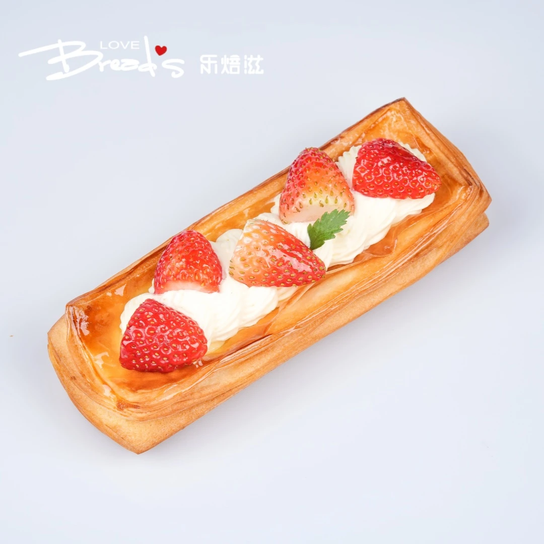 【丹麦草莓甜心】层层酥皮包裹鲜嫩草莓