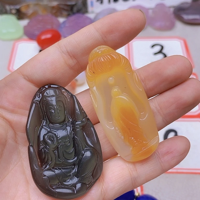 【闪购商品】玛瑙/玉髓未镶嵌珠宝半成品草**枚