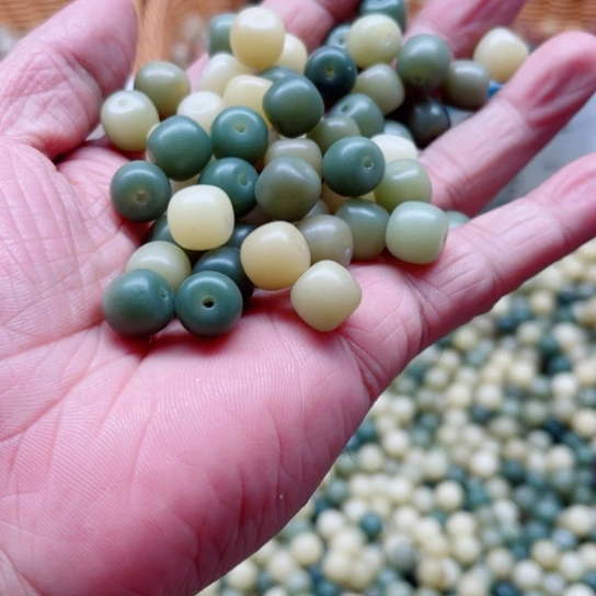 白玉菩提吊坠10-9青提桶珠200颗
