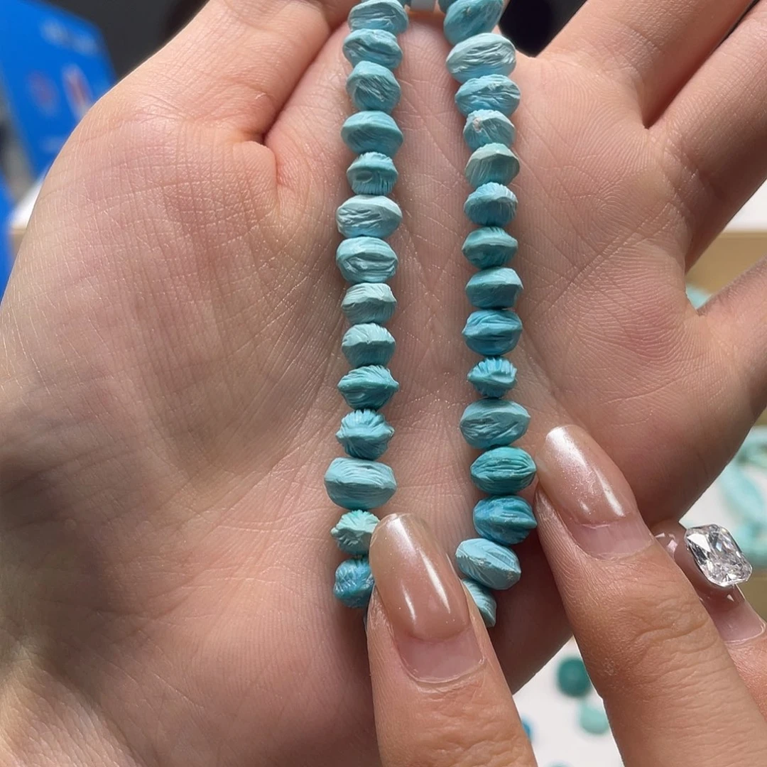 绿松石未镶嵌珠宝奇石17