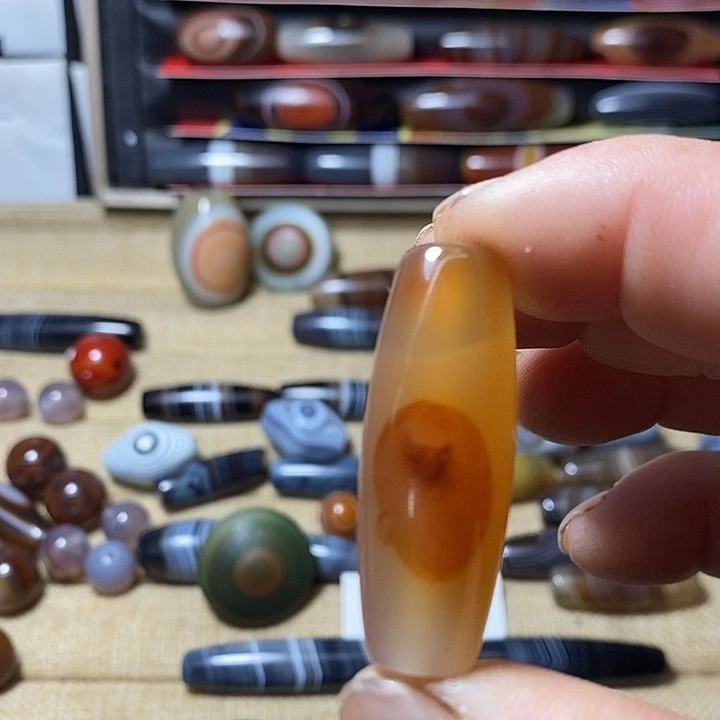 玛瑙/玉髓合金颈饰