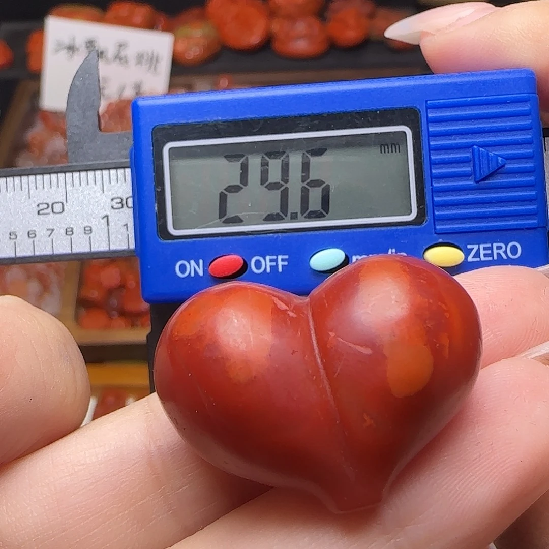 南红玛瑙未镶嵌颈饰