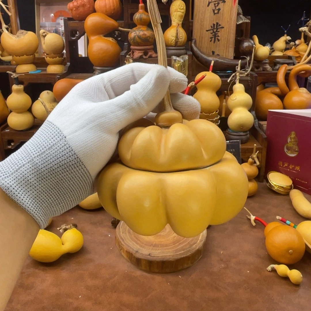 青****刘显珍花墩一物一拍