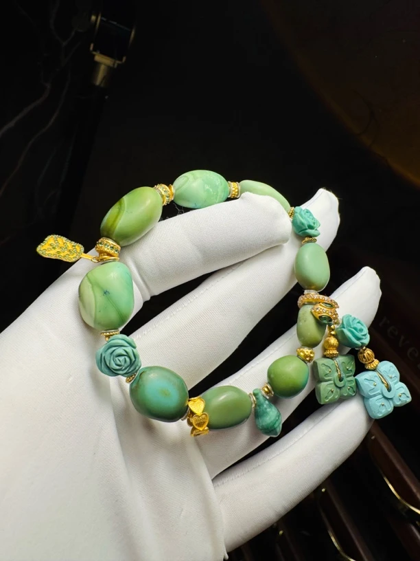 18K绿松石水波纹随型手串